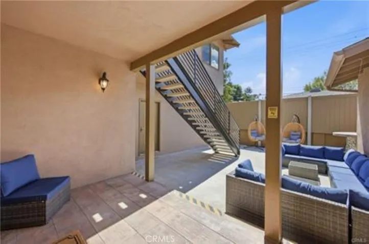 5237 Topanga Canyon, Woodland Hills, California 91364