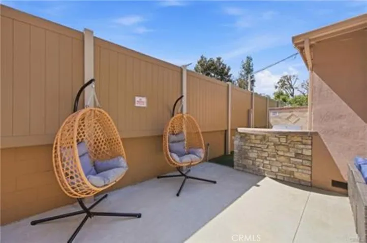 5237 Topanga Canyon, Woodland Hills, California 91364