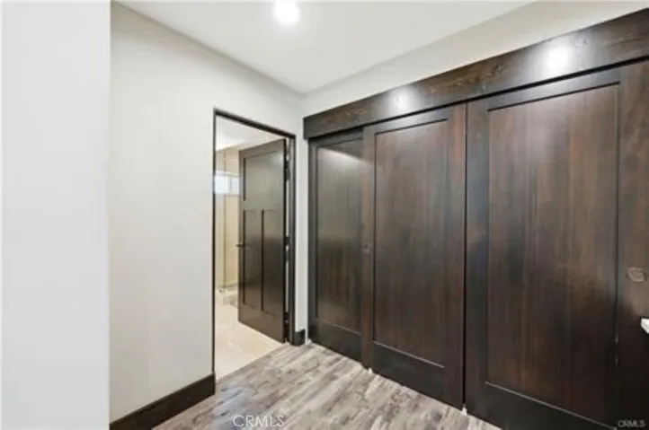 5237 Topanga Canyon, Woodland Hills, California 91364