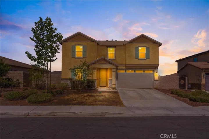 Front Exterior (Twilight)