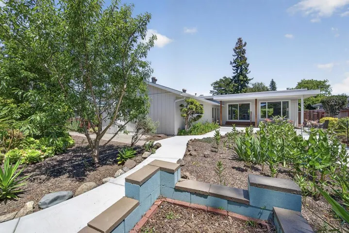 356 Chilverton Street, Santa Cruz, California 95062