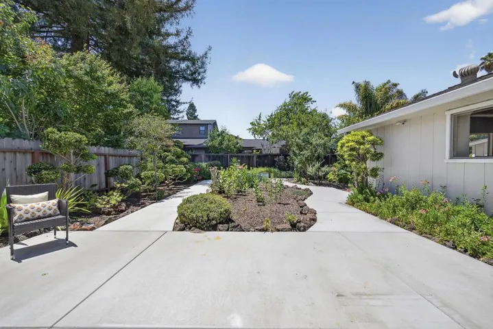 356 Chilverton Street, Santa Cruz, California 95062