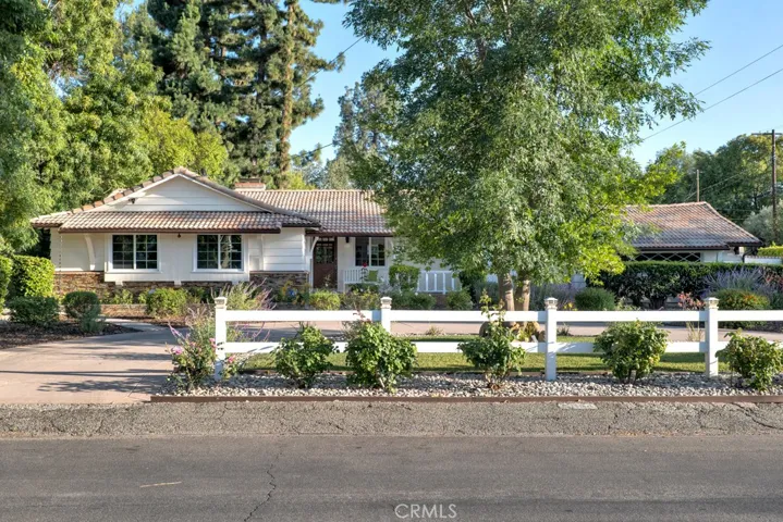 23154 Mariano, Woodland Hills, California 91367