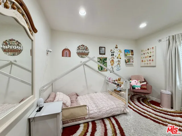 7764 Fountain Avenue, West Hollywood, California 90046