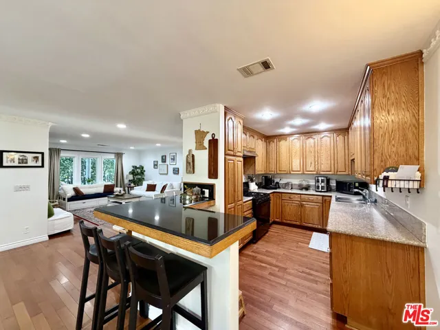 7764 Fountain Avenue, West Hollywood, California 90046