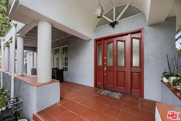 7764 Fountain Avenue, West Hollywood, California 90046