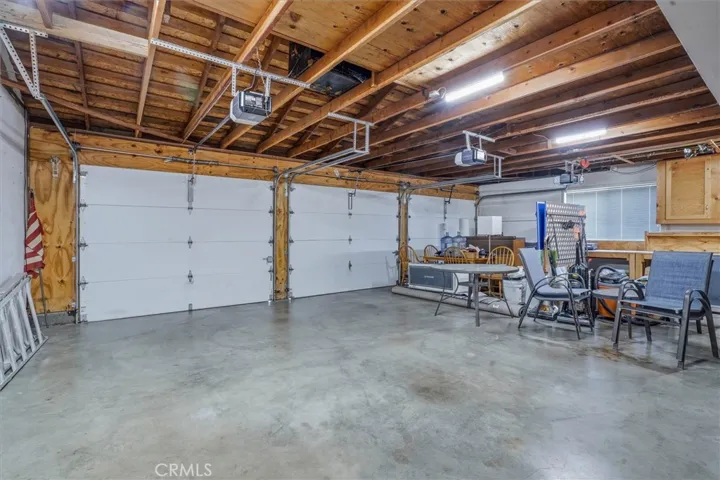3 car garage