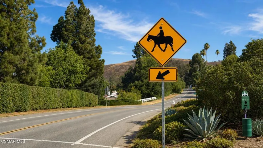 Horse Trails Lynn Ranch