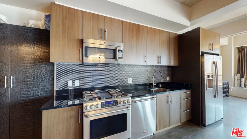 849 S Broadway 708, Los Angeles, California 90014