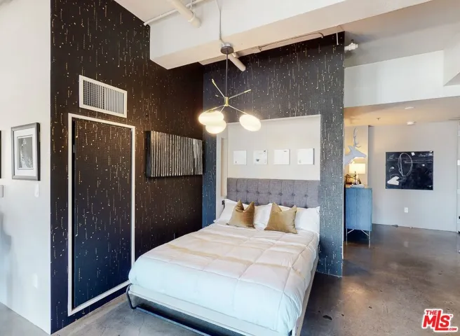 849 S Broadway 708, Los Angeles, California 90014
