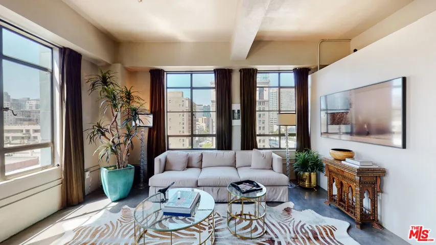 849 S Broadway 708, Los Angeles, California 90014