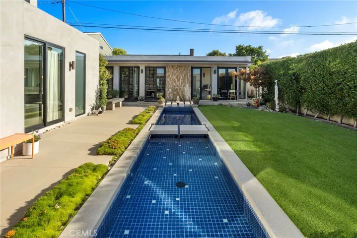 208 Paseo De Granada, Redondo Beach, California 90277