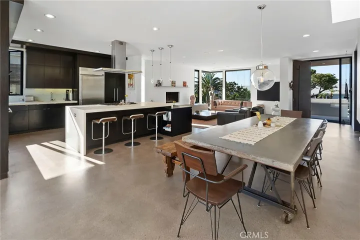 208 Paseo De Granada, Redondo Beach, California 90277