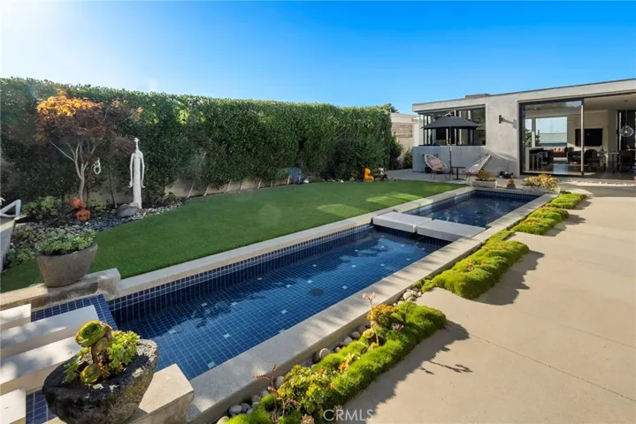 208 Paseo De Granada, Redondo Beach, California 90277