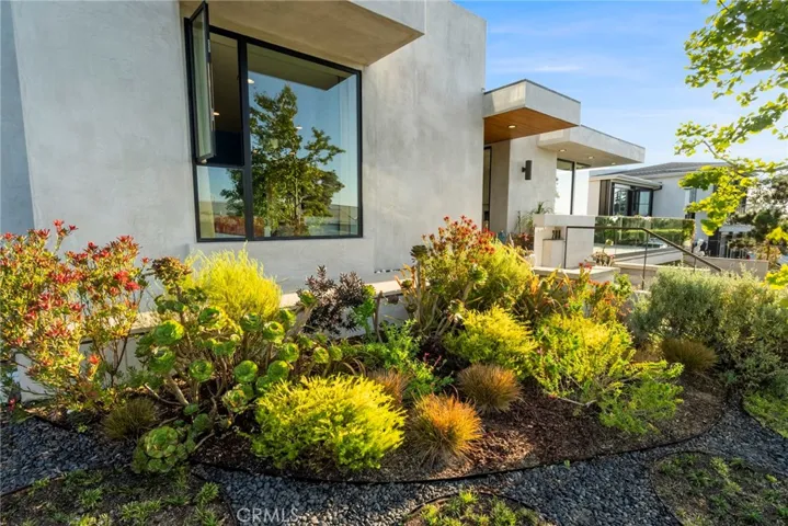 208 Paseo De Granada, Redondo Beach, California 90277