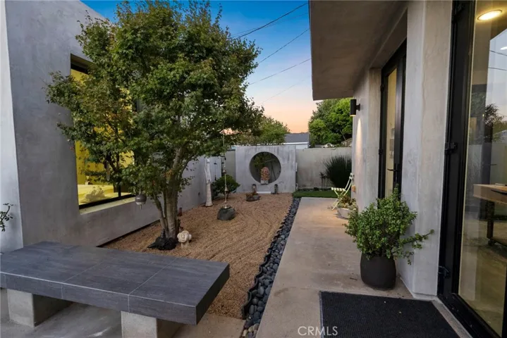 208 Paseo De Granada, Redondo Beach, California 90277