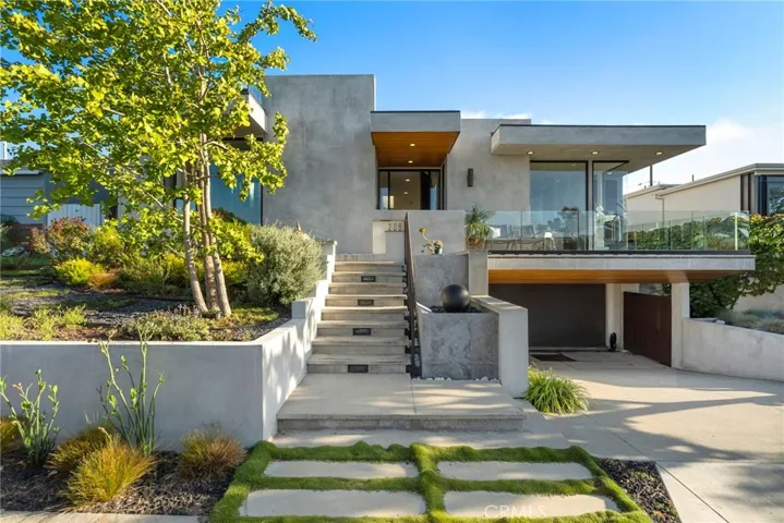208 Paseo De Granada, Redondo Beach, California 90277