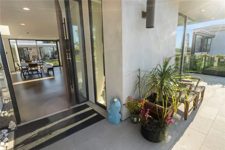 208 Paseo De Granada, Redondo Beach, California 90277