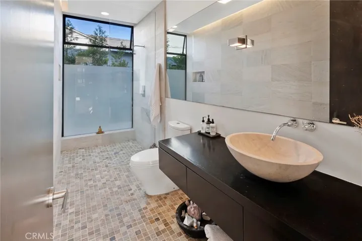 208 Paseo De Granada, Redondo Beach, California 90277