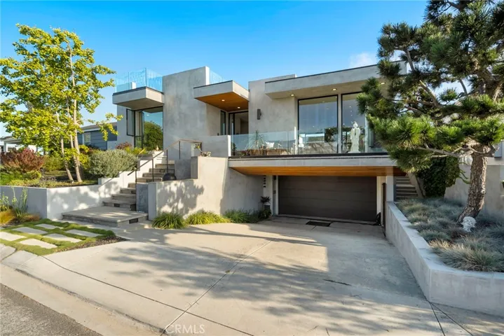208 Paseo De Granada, Redondo Beach, California 90277