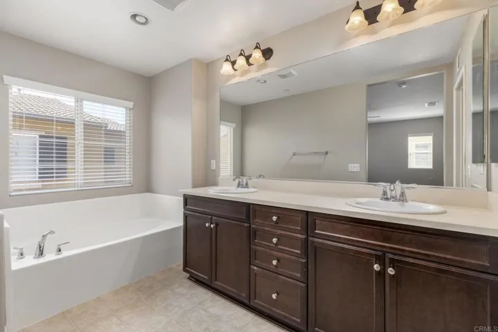 37337 Paseo Violeta, Murrieta, California 92563