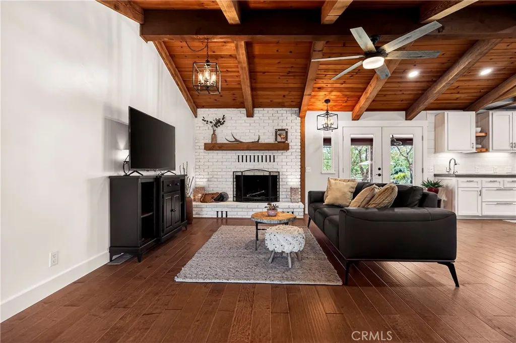 Family Room with FP