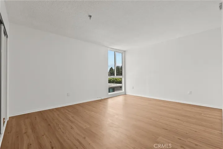 5454 Zelzah Avenue 309, Encino, California 91316