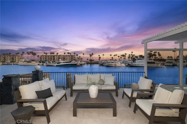 17033 Edgewater Drive, Huntington Beach, California 92649