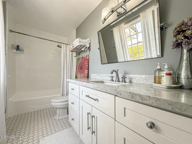 hBedroom1 Ensuite5
