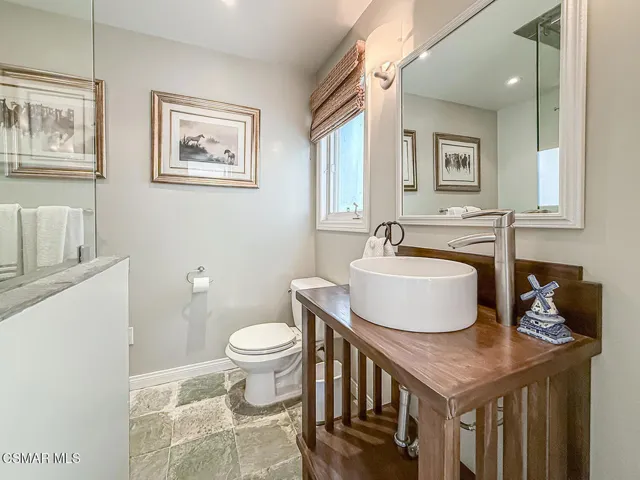 fLaundry and Guest Bath3