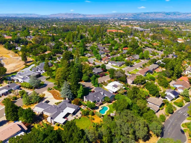 17311 Zena Avenue, Monte Sereno, California 95030