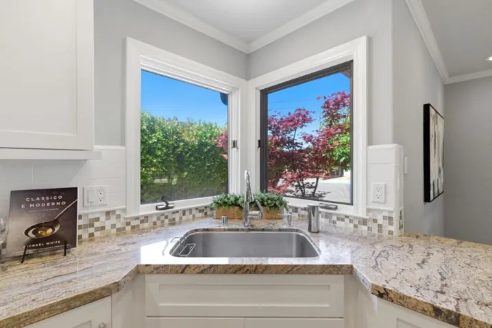 17311 Zena Avenue, Monte Sereno, California 95030