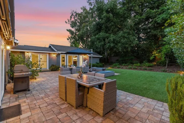 17311 Zena Avenue, Monte Sereno, California 95030