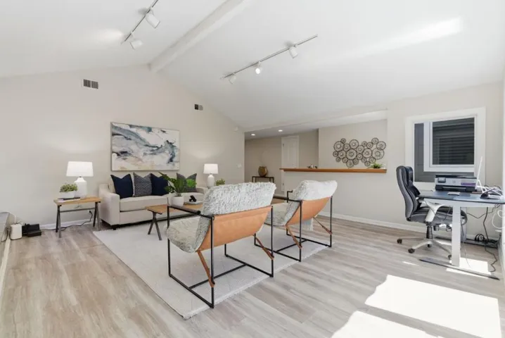 17311 Zena Avenue, Monte Sereno, California 95030