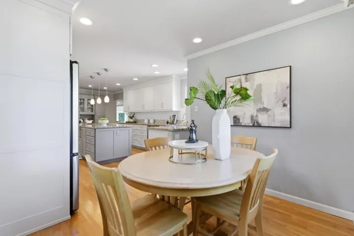 17311 Zena Avenue, Monte Sereno, California 95030