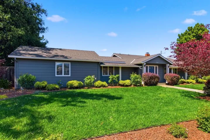 17311 Zena Avenue, Monte Sereno, California 95030