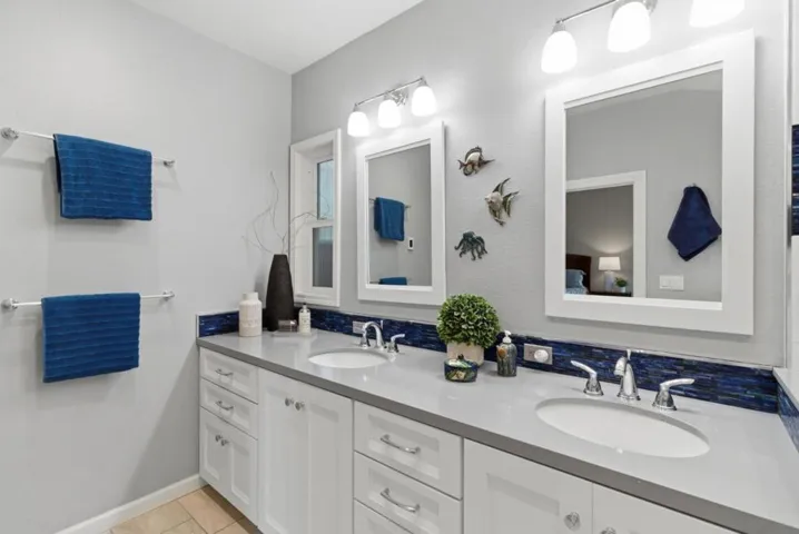 17311 Zena Avenue, Monte Sereno, California 95030