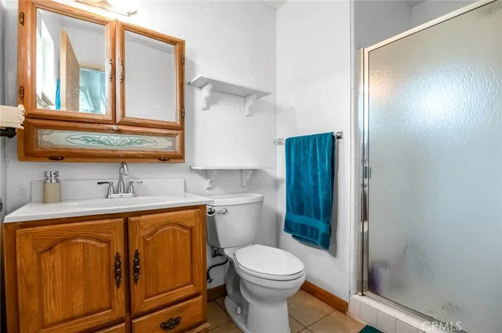 1818 W Buena Vista, Visalia, California 93291