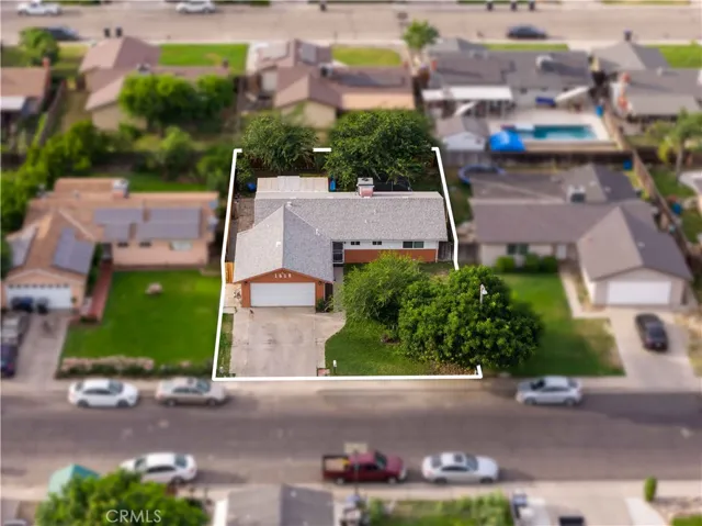 1818 W Buena Vista, Visalia, California 93291