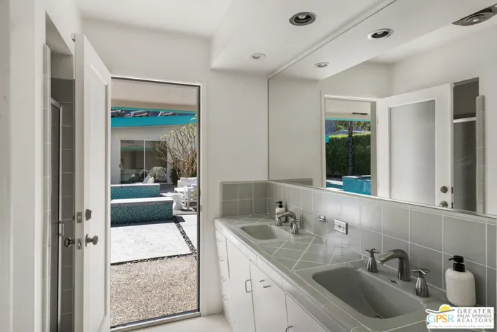780 S Palo Verde Avenue, Palm Springs, California 92264