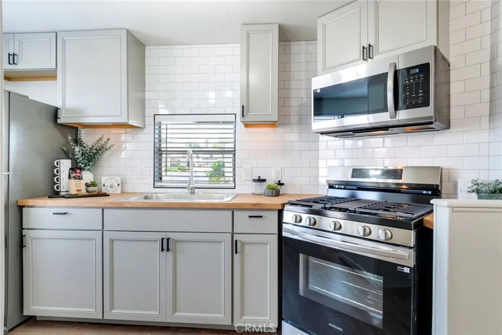 New cabinets, fixtures and counter tops