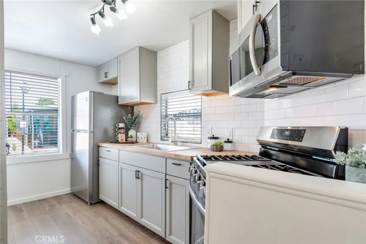 Bright a cheery kitchen