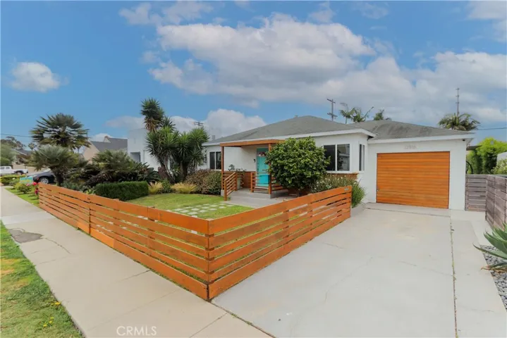 12816 Rubens, Los Angeles, California 90066