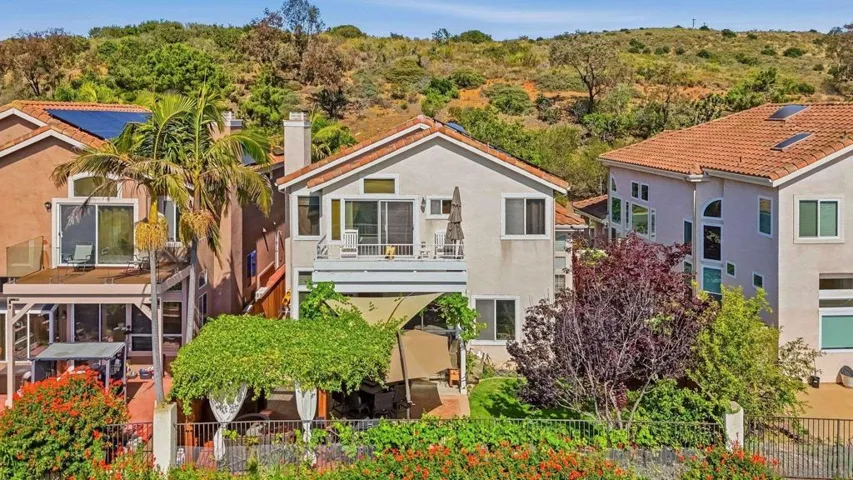 11858 Mendiola Point, San Diego, California 92129