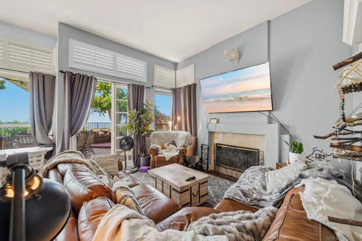 11858 Mendiola Point, San Diego, California 92129