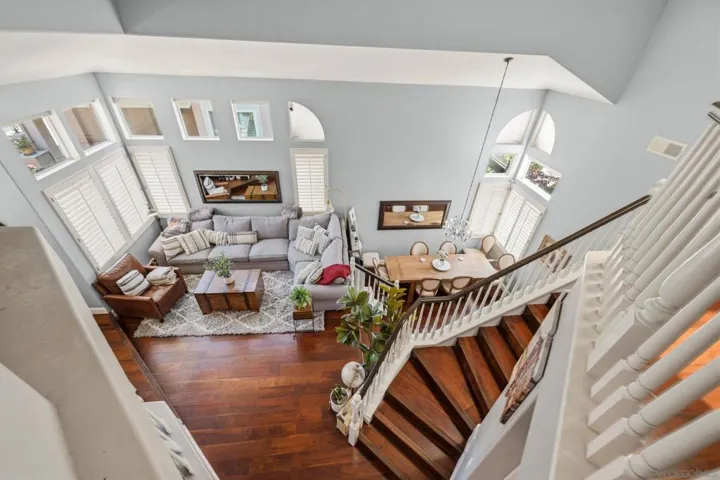 11858 Mendiola Point, San Diego, California 92129