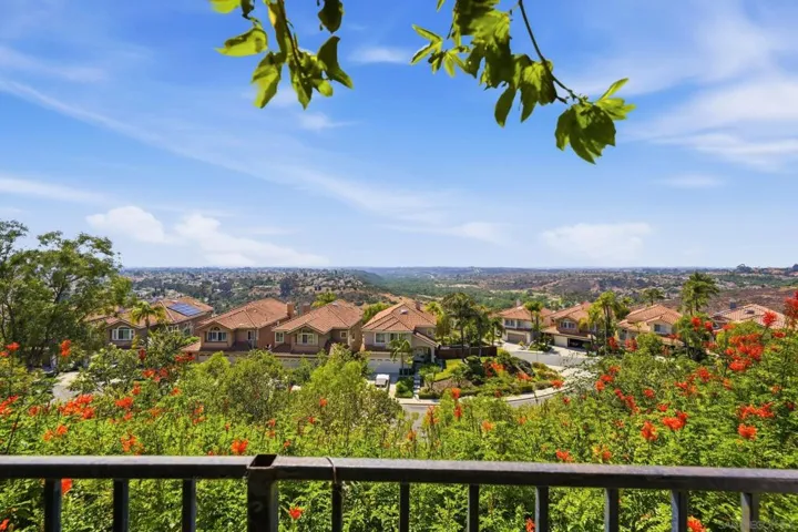 11858 Mendiola Point, San Diego, California 92129