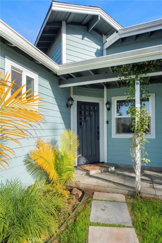 5231 Glasgow Way, Westchester, California 90045