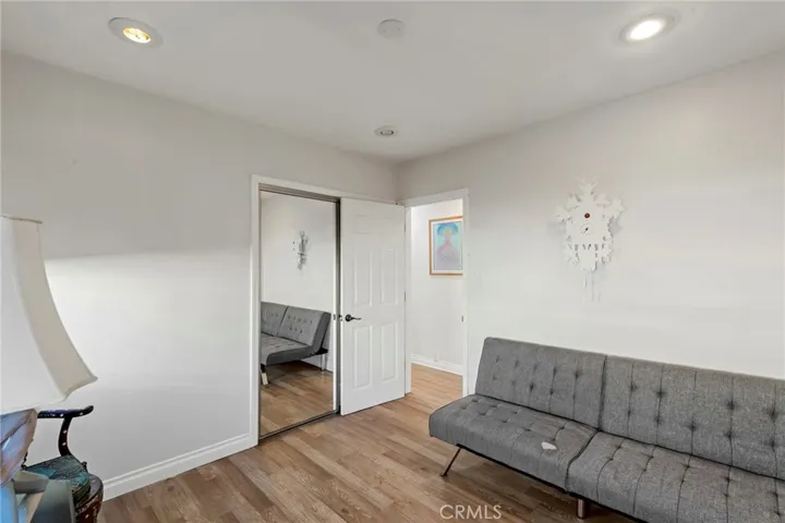 5231 Glasgow Way, Westchester, California 90045
