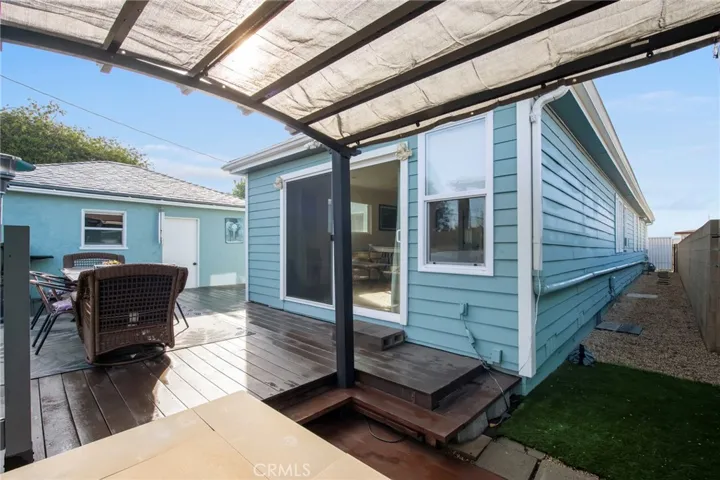5231 Glasgow Way, Westchester, California 90045